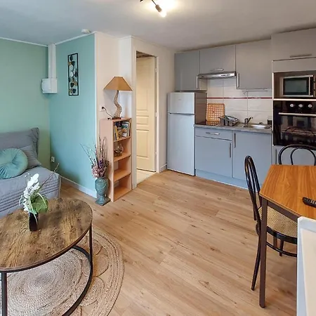 Amazing In With Wifi Apartman Balaruc-les-Bains